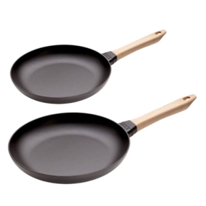 POELE EN FONTE MANCHE BOIS STAUB